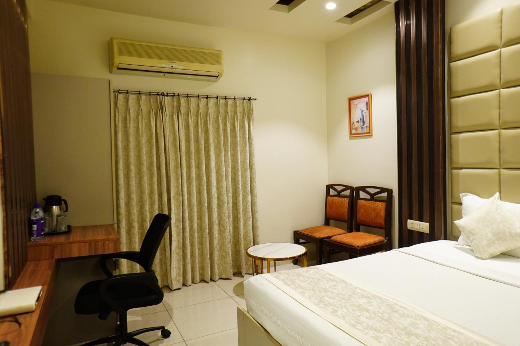 Hotel Annapoorna Residency سيكَندراباد المظهر الخارجي الصورة